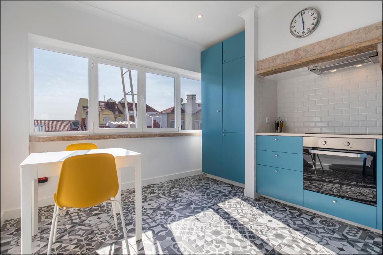 Lovelystay - Sunny 1Bdr Apartment W/Terrace Lissabon Exterior foto