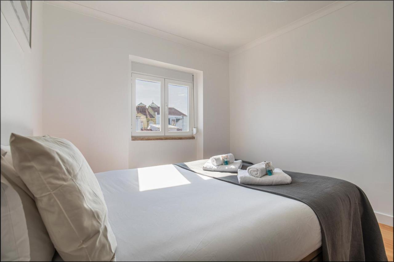 Lovelystay - Sunny 1Bdr Apartment W/Terrace Lissabon Exterior foto