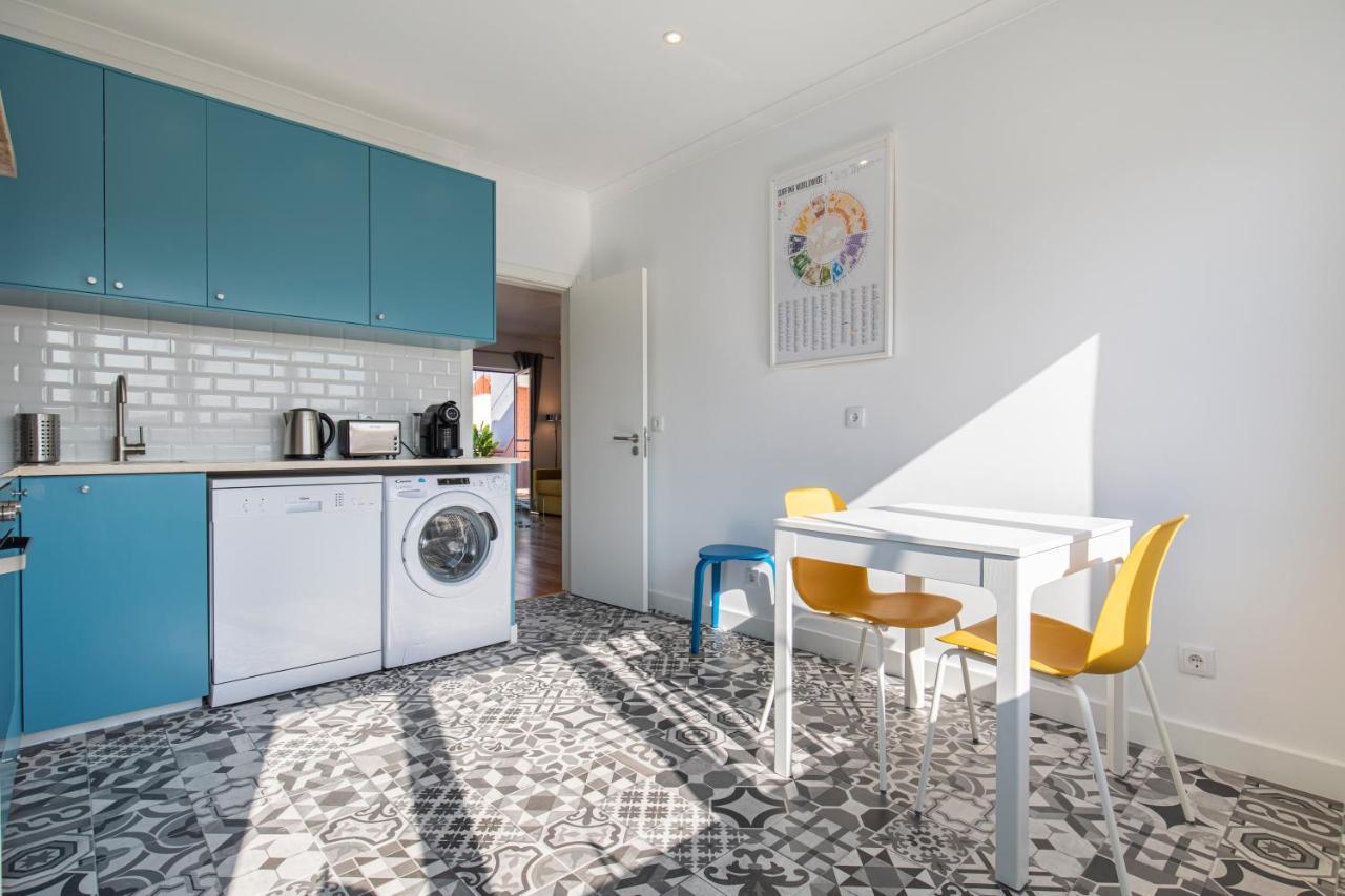 Lovelystay - Sunny 1Bdr Apartment W/Terrace Lissabon Exterior foto