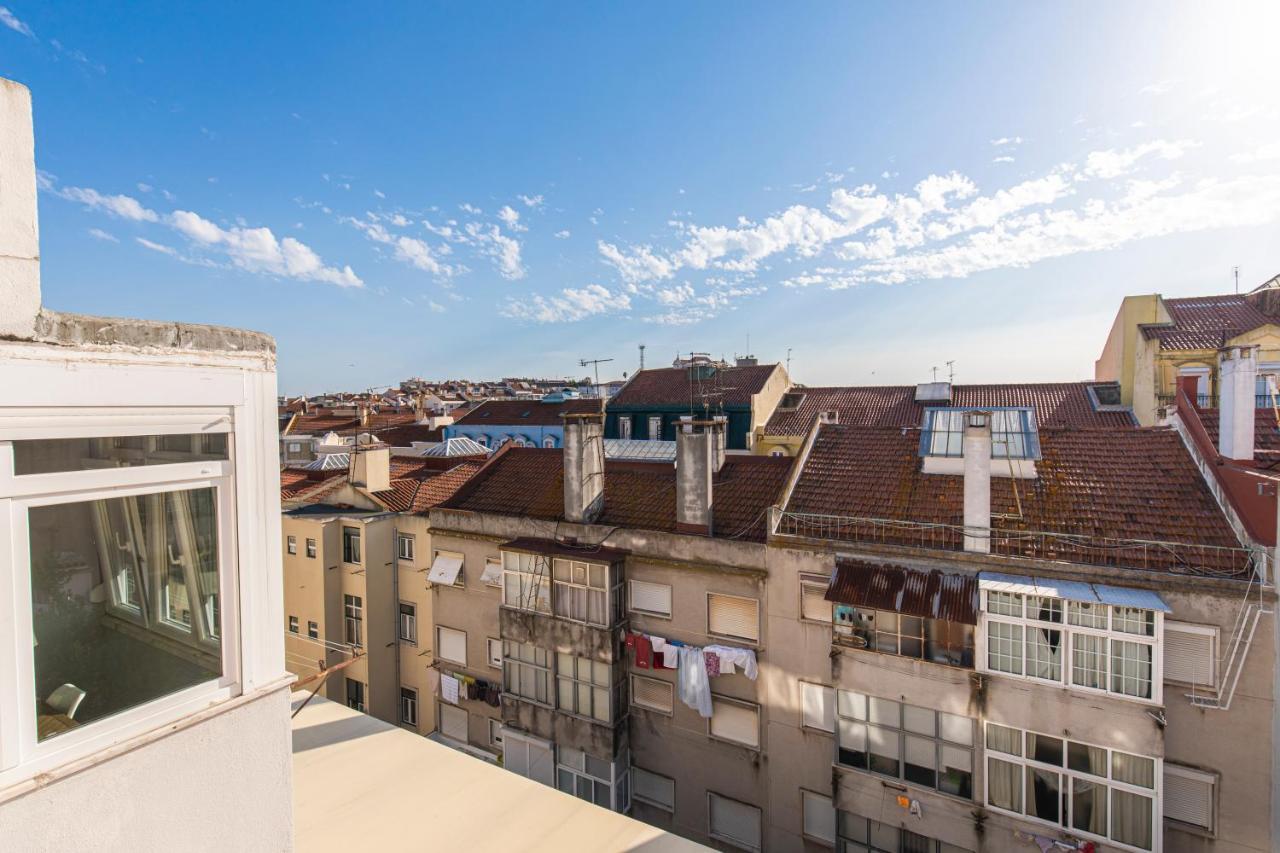 Lovelystay - Sunny 1Bdr Apartment W/Terrace Lissabon Exterior foto